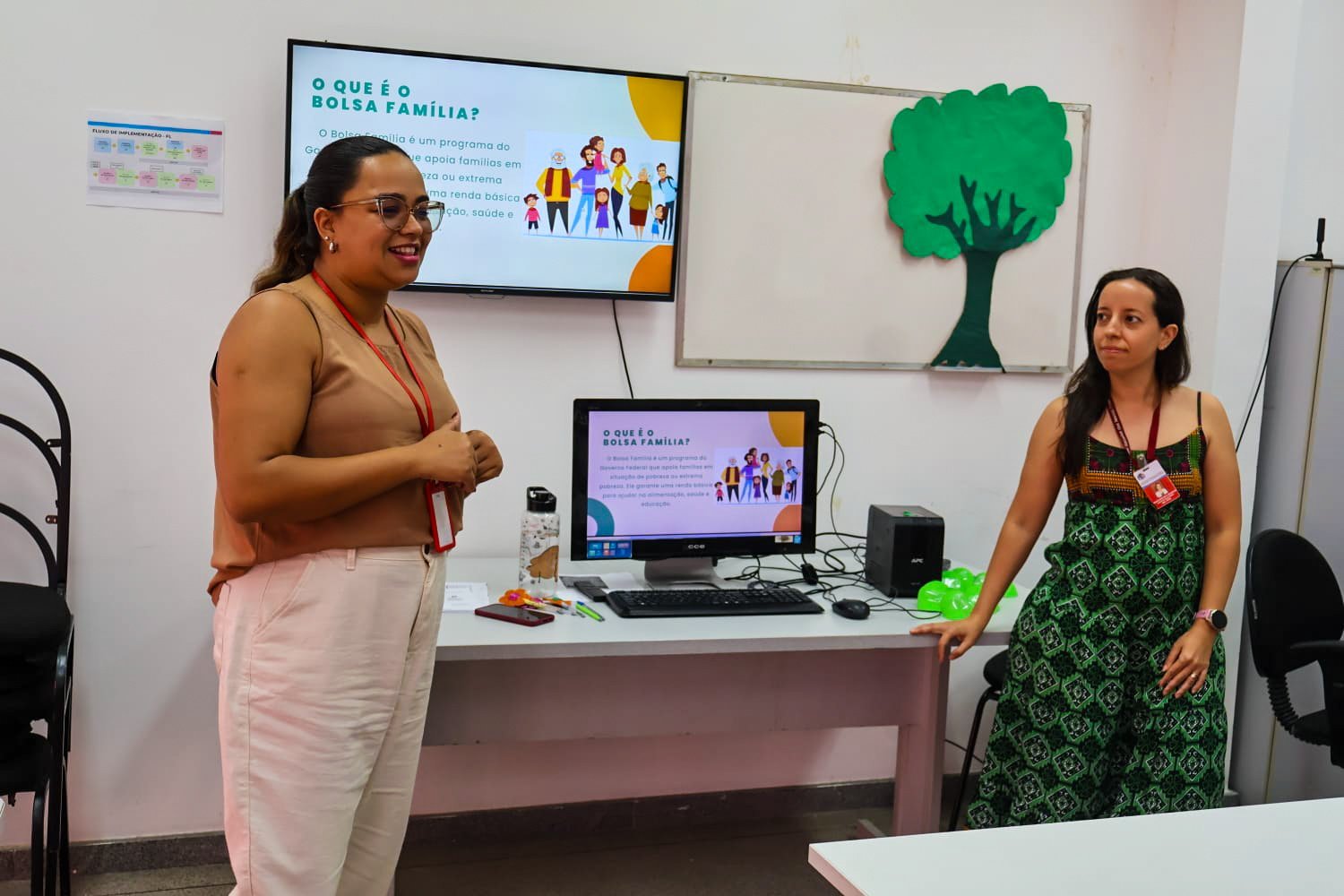Maricá orienta famílias sobre Bolsa Família no CEU Mumbuca