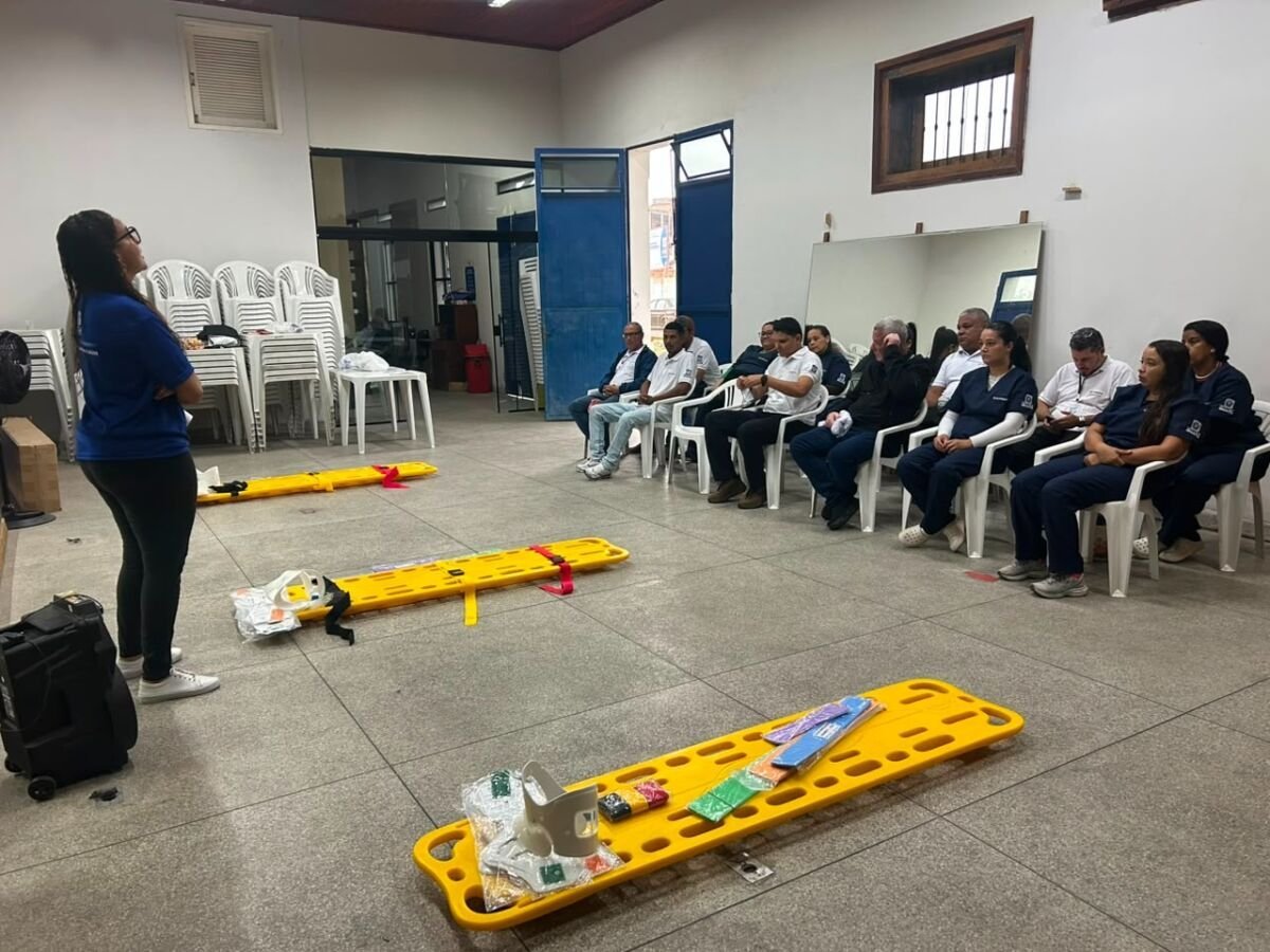 Quatis capacita profissionais da saúde para atendimento de urgência