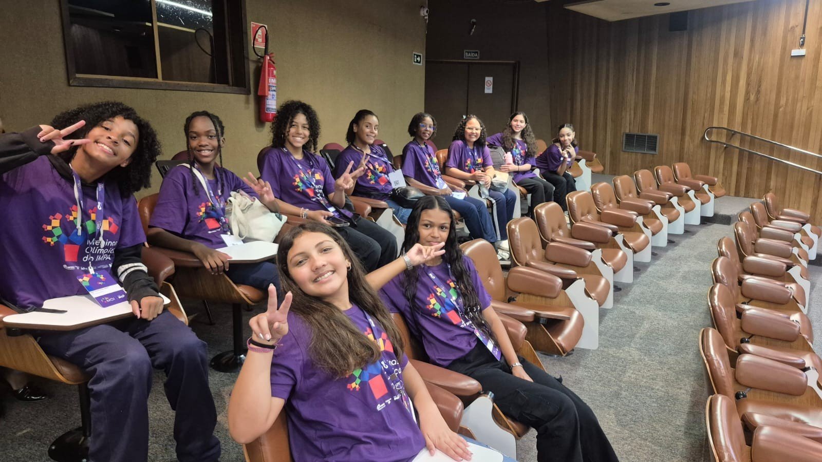 Petrópolis leva Meninas Olímpicas ao Liceu Carlos Chagas