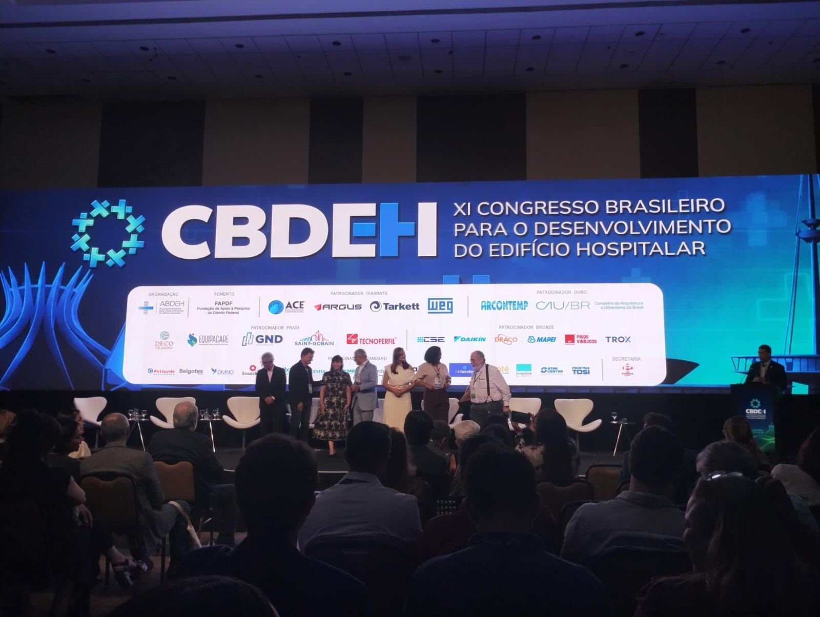 Maricá acompanha congresso sobre infraestrutura hospitalar em Brasília