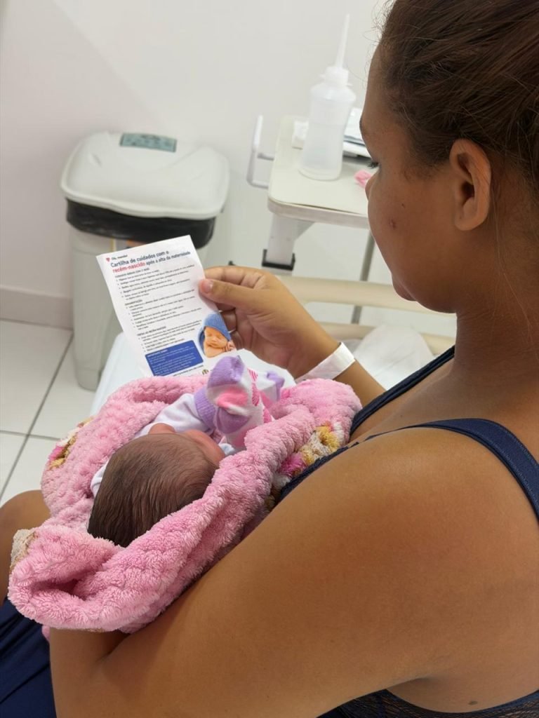 Maternidade de Itatiaia passa a entregar cartilha sobre cuidados com recém-nascidos