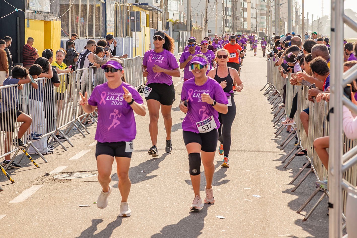Corrida Lilás reúne 2.000 pessoas nas orlas de Macaé
