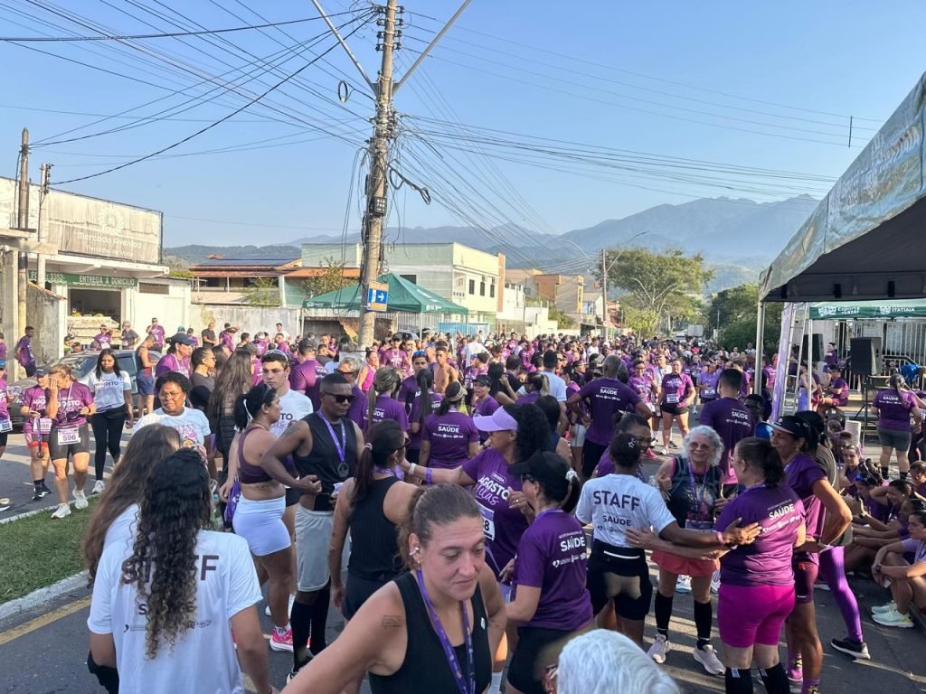 Corrida do Agosto Lilás reúne 600 pessoas em Itatiaia