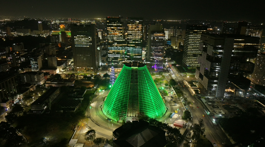Catedral Metropolitana ganha nova iluminação cênica no Rio