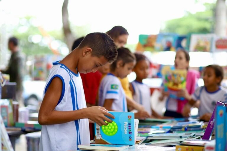 Mangaratiba terá Pesca Literária de 20 a 22 de outubro na Praça Robert Simões