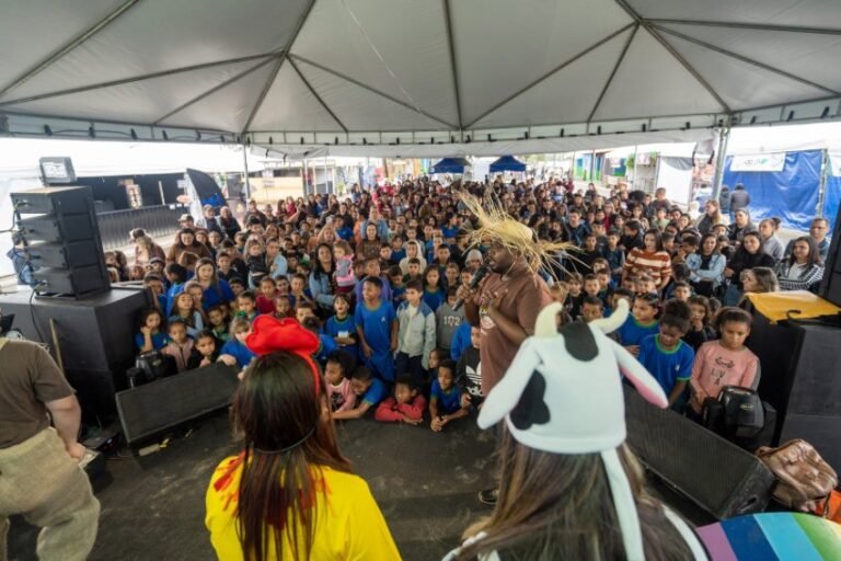 Alunos de mais de 20 escolas visitam a ExpoAgro em São Francisco de Itabapoana