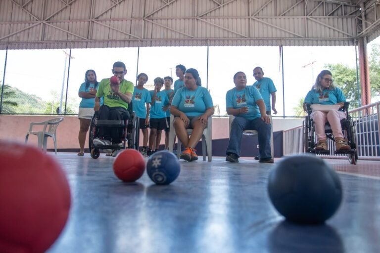 Festival Paralímpico leva bocha, basquete e futsal a crianças e jovens em Maricá