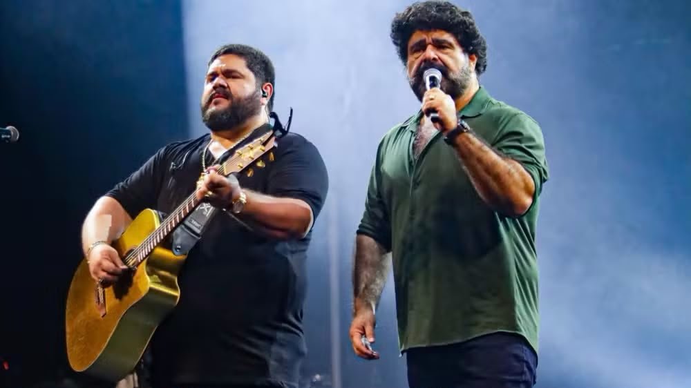 Maricá tem show gratuito de César Menotti e Fabiano neste domingo na Expo Rural