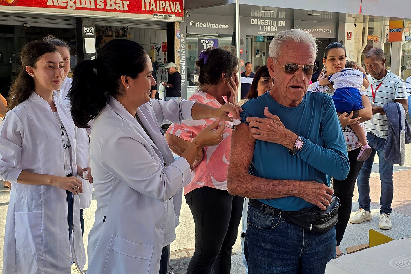 Macaé inicia vacinação pneumocócica para pessoas com 85 anos ou mais nesta terça