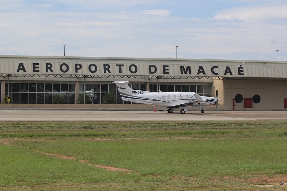 Aeroporto de Macaé registra 132 voos e 1.275 passageiros em um dia
