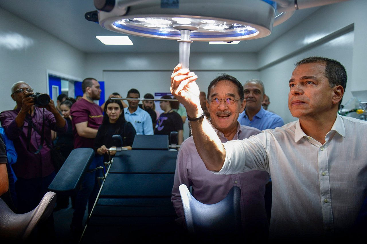 Campos inaugura centro cirúrgico no HFM com capacidade para até 40 cirurgias eletivas por semana