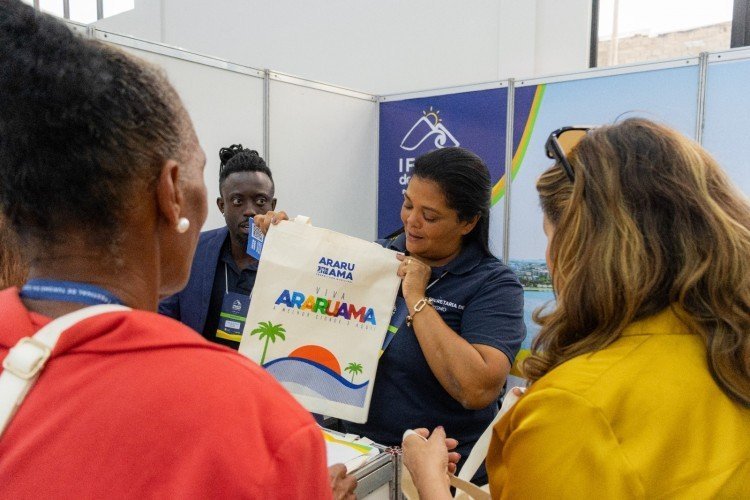 Araruama participa de debates e propostas para o turismo da Costa do Sol