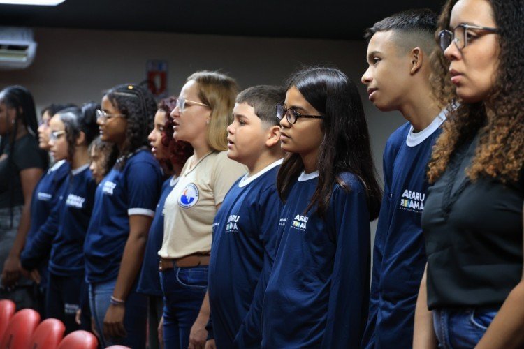 Araruama reúne 15 escolas em encontro da comunidade escolar surda