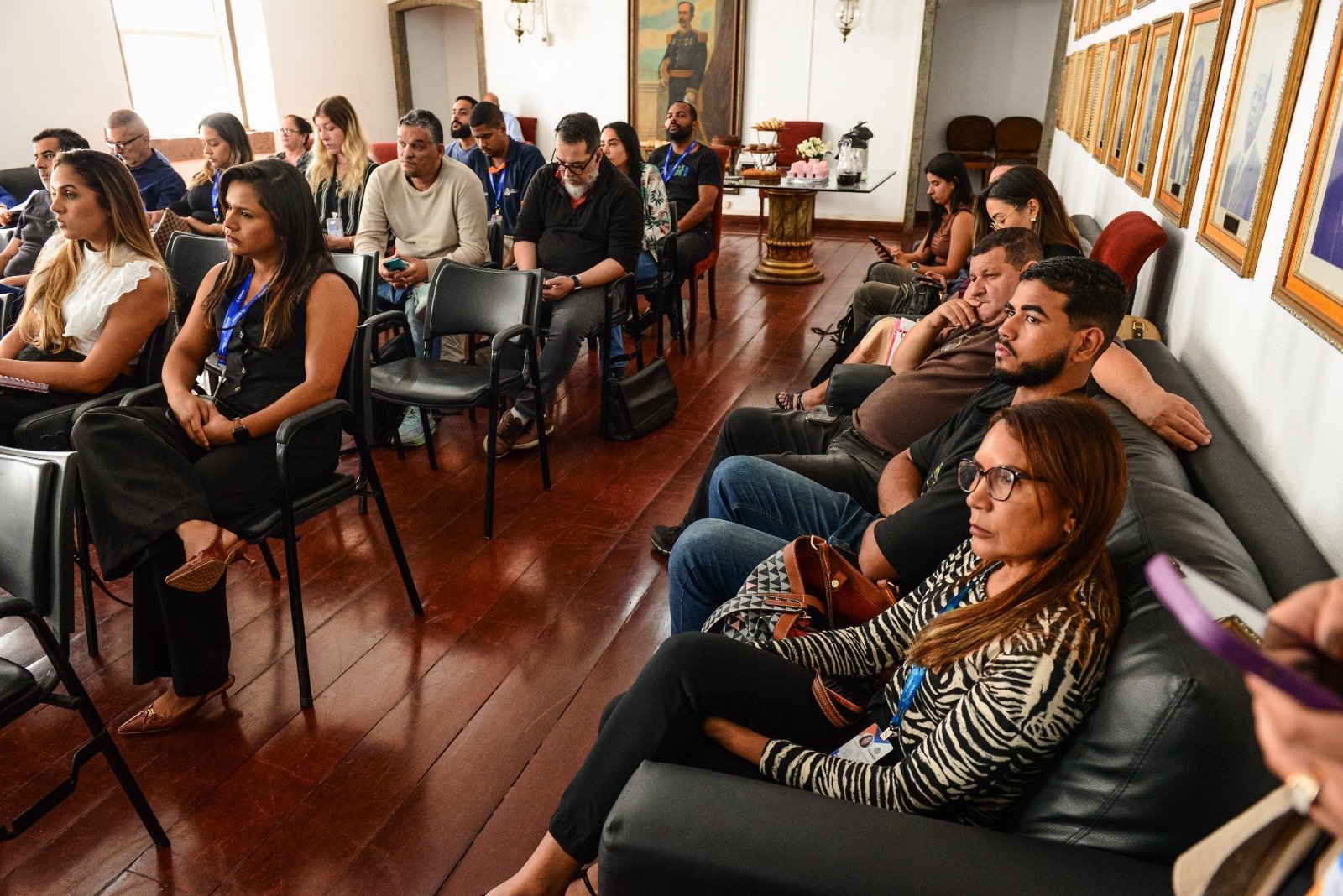 Itaboraí capacita servidores sobre compras, licitações e contratos