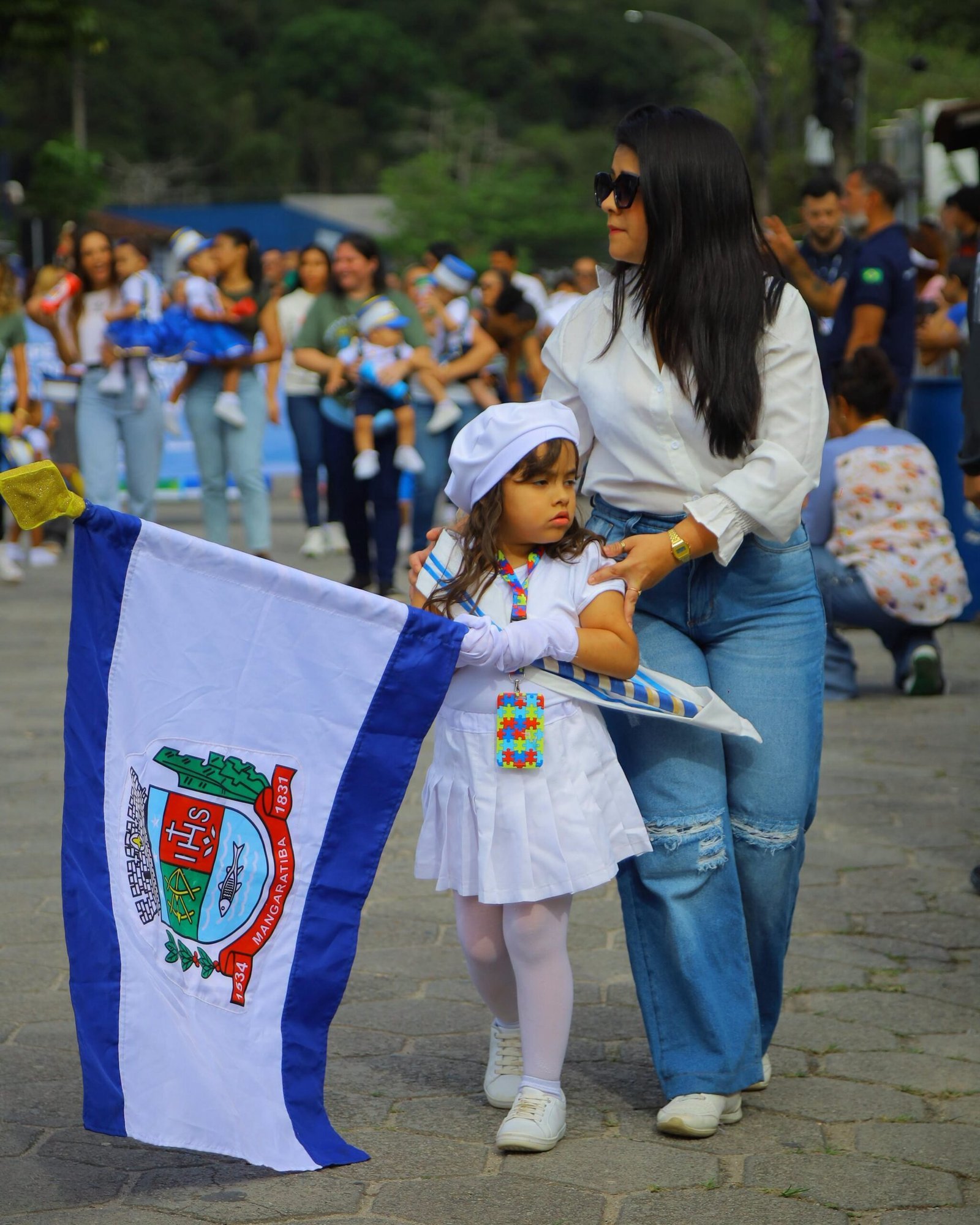 Praia do Saco recebe desfile cívico da Semana da Pátria em Mangaratiba