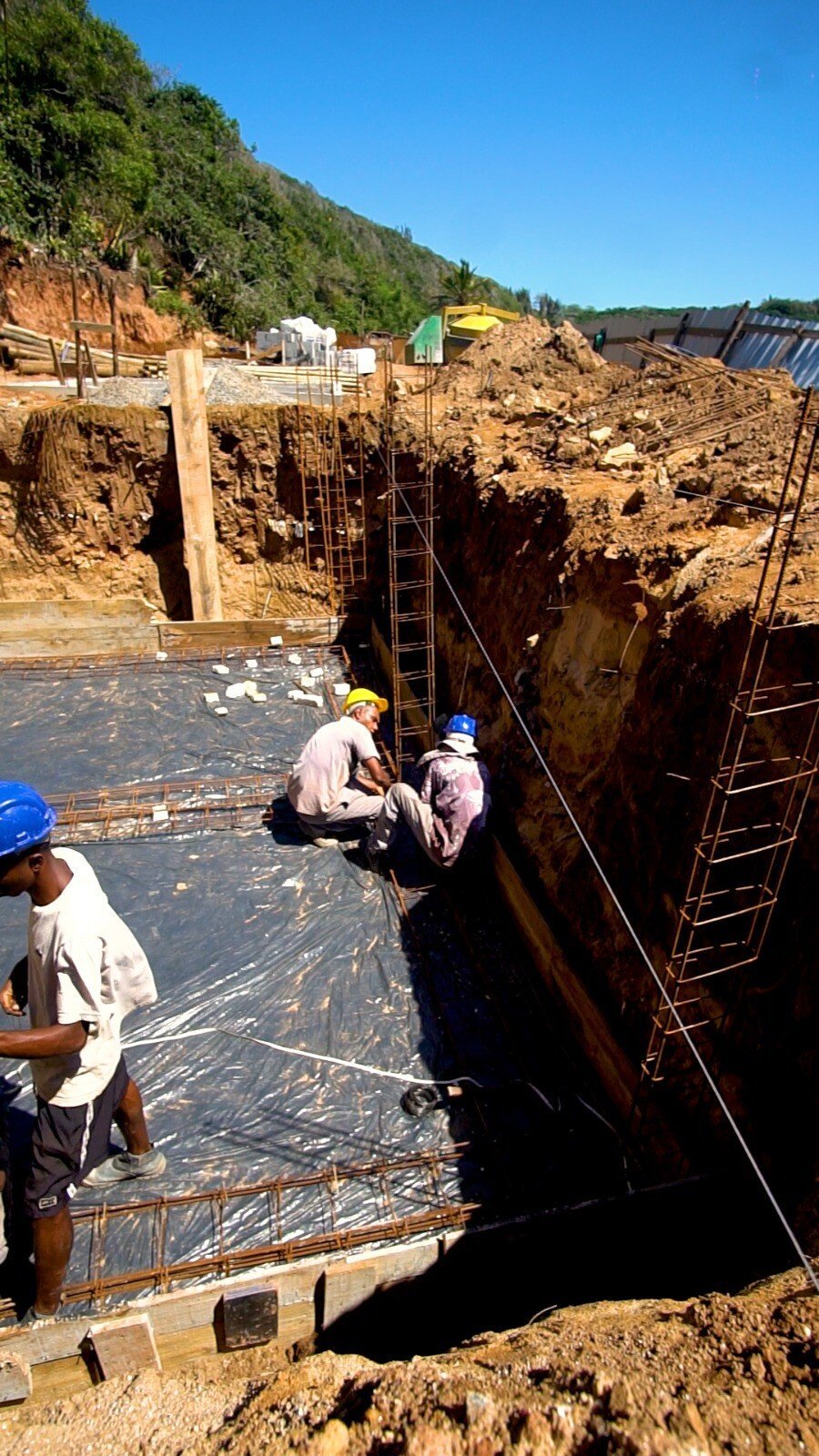 Búzios avança em obras dos quiosques da Praia da Tartaruga