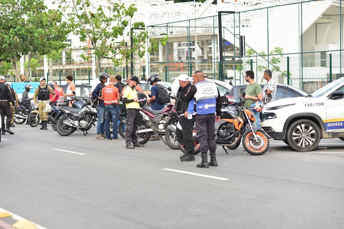 Fiscalização contra motos barulhentas passa de 10 mil abordagens em Niterói