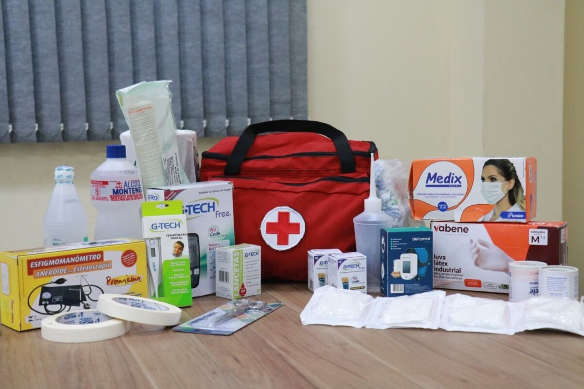 Quatis equipa ambulâncias de Falcão e Ribeirão de São Joaquim com kits de primeiros socorros