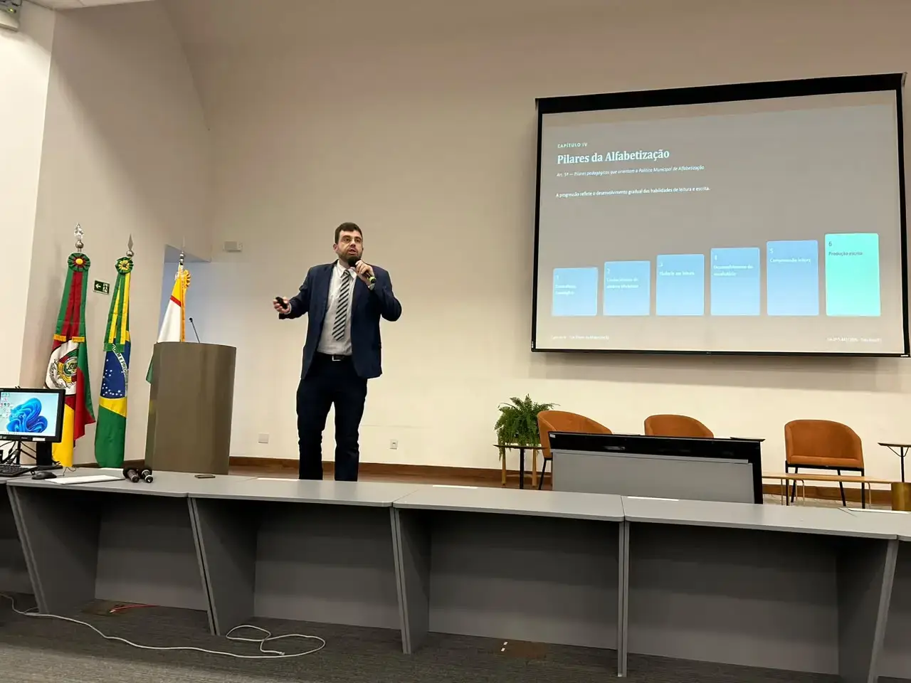 Três Rios apresenta política de alfabetização ao Tribunal de Contas do Rio Grande do Sul