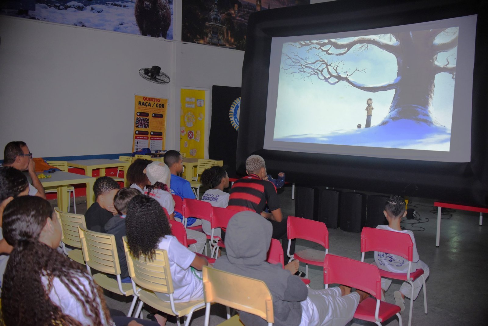 Estudantes de Maricá têm oficina de audiovisual e cinema gratuito no Espraiado