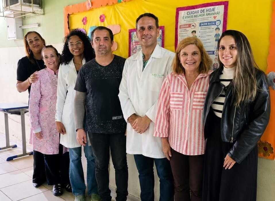 Alunos de São Pedro da Aldeia recebem cuidados de saúde bucal e orientações contra dengue