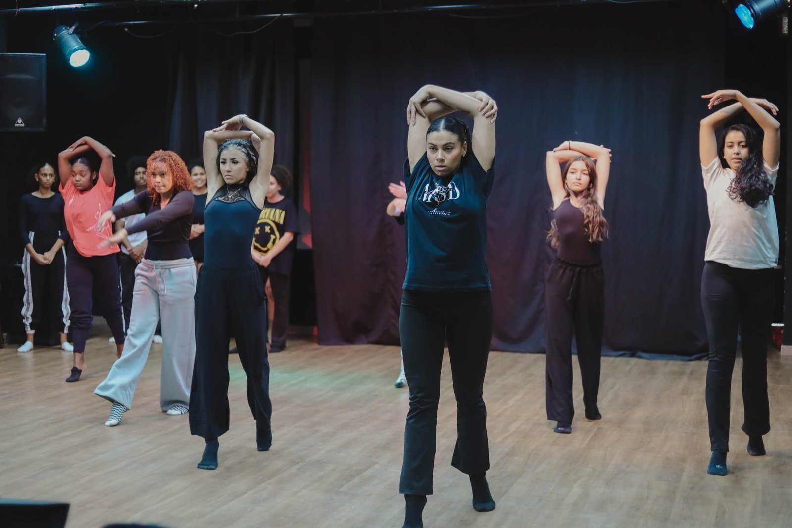 Maricá reúne alunos e profissionais em festival com aulas e apresentações de dança