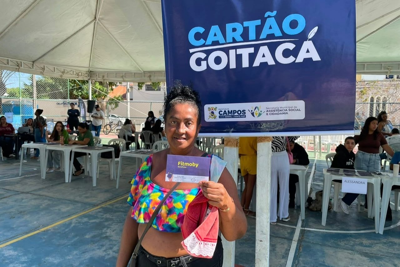 Campos libera saldo de setembro do Cartão Goitacá para beneficiários