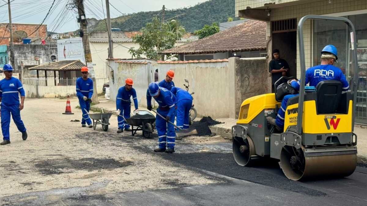 São Pedro da Aldeia inicia tapa-buracos no bairro São João
