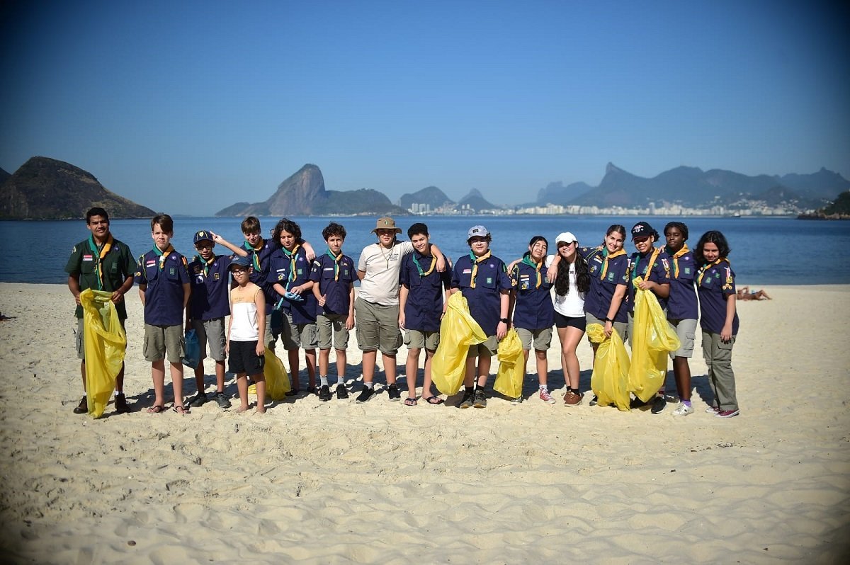 Niterói terá mutirão gratuito de limpeza em 12 locais neste sábado