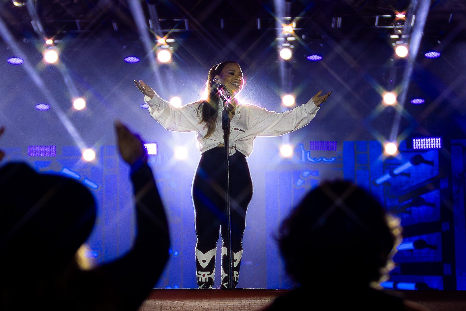 Maricá tem show gratuito de Simone Mendes nesta sexta na Expo Rural