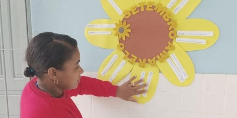 Famílias participam de ações do Setembro Amarelo em Bom Jesus do Itabapoana