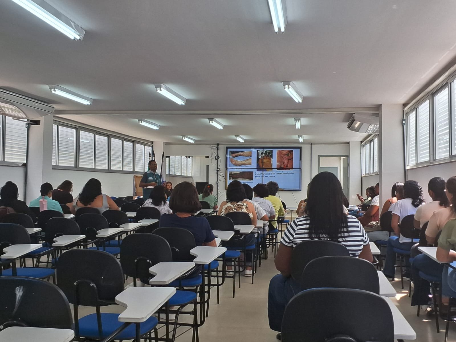 Três Rios capacita agentes para orientar moradores sobre febre maculosa