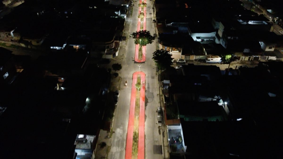 Rua Quermesse recebe ciclorrota e melhorias na drenagem em Nova Iguaçu