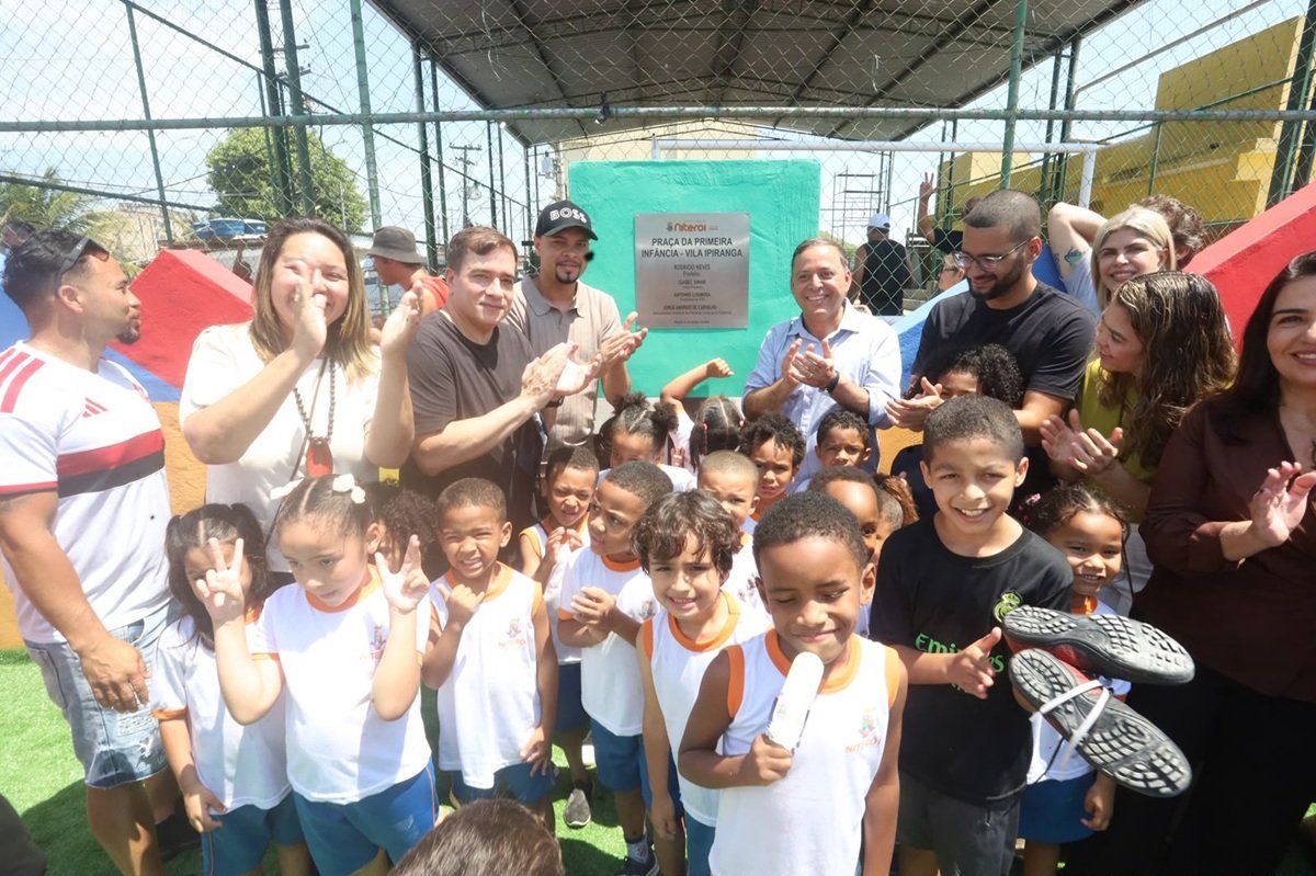 Niterói entrega praça para crianças de até seis anos na Vila Ipiranga