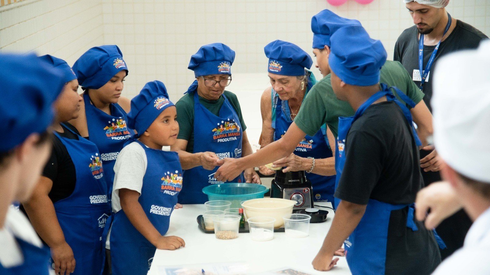 Barra Mansa oferece oficina de panificação e confeitaria natalina com inscrições nos Cras