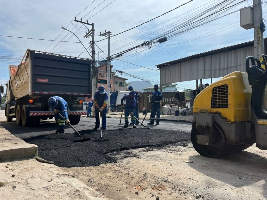 Rio das Ostras recebe manutenção de vias e recuperação da Ponte do Recanto